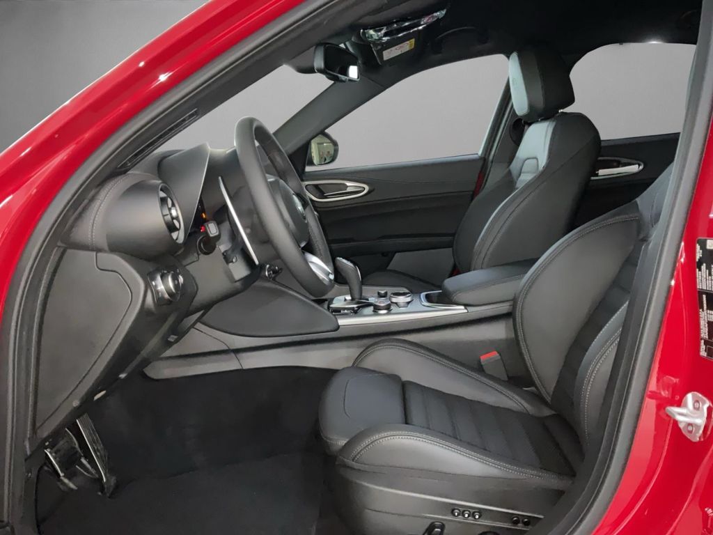Alfa Romeo Giulia 2025
