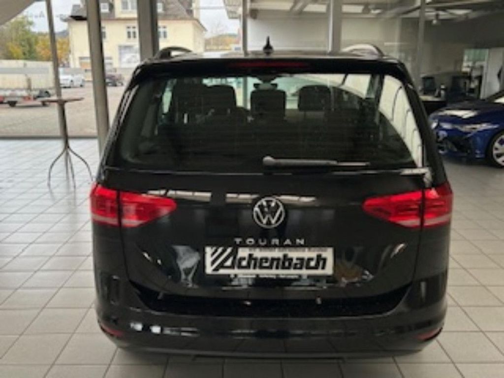 Volkswagen Touran 2024