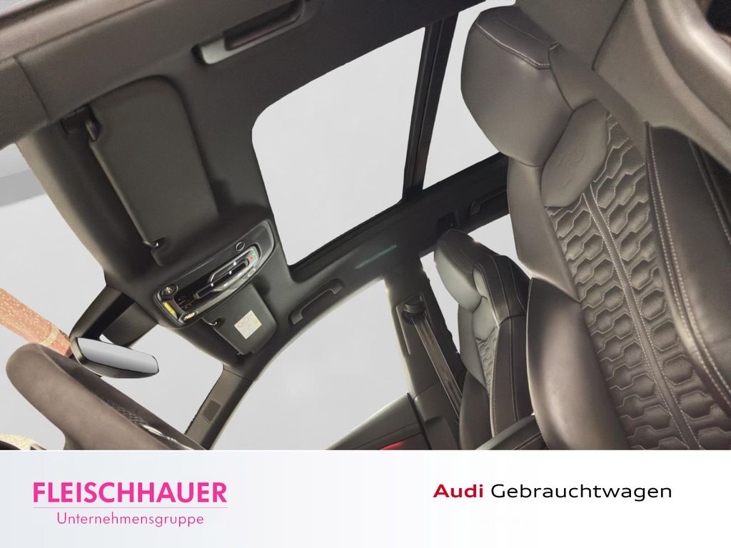 Audi RSQ8 2024