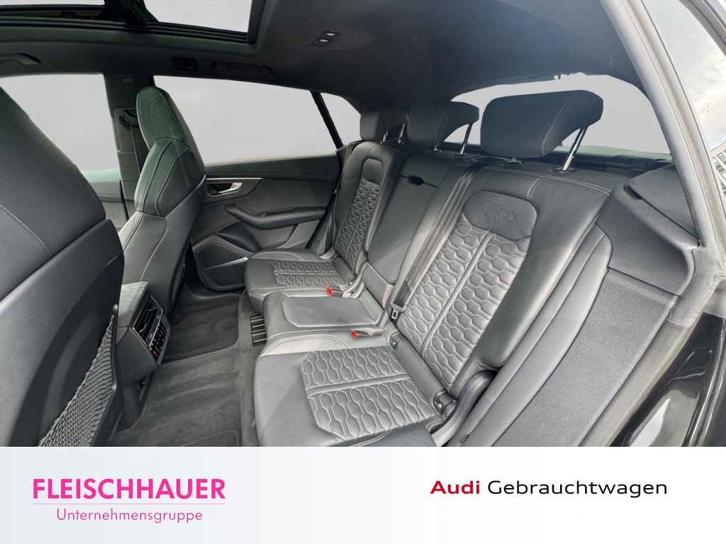 Audi RSQ8 2024
