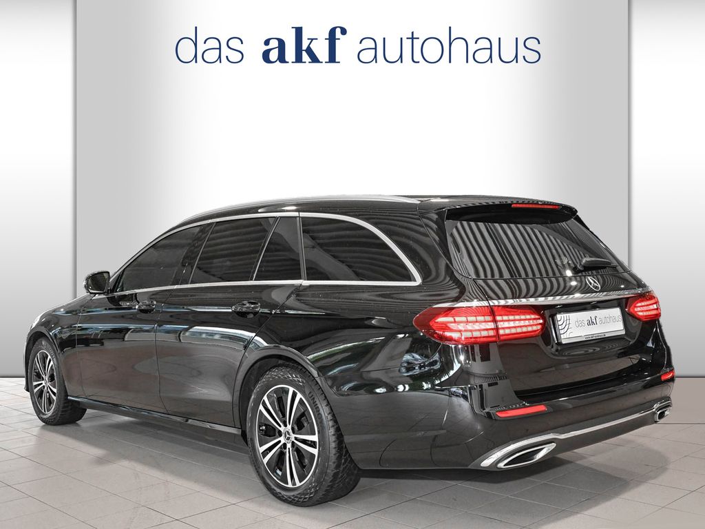 Mercedes-Benz E 220 2023