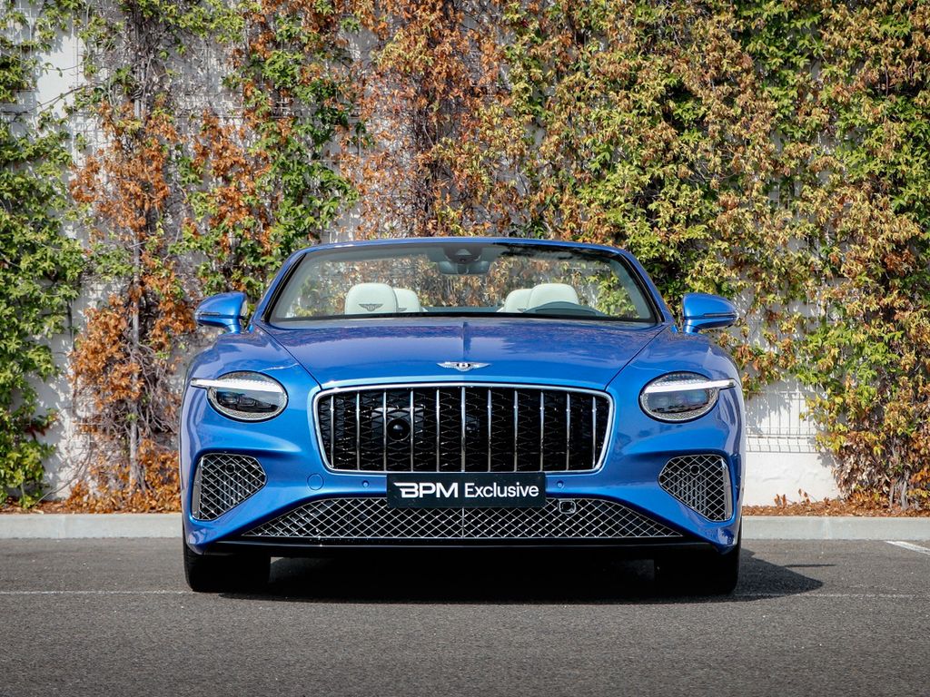Bentley Continental GTC 2025