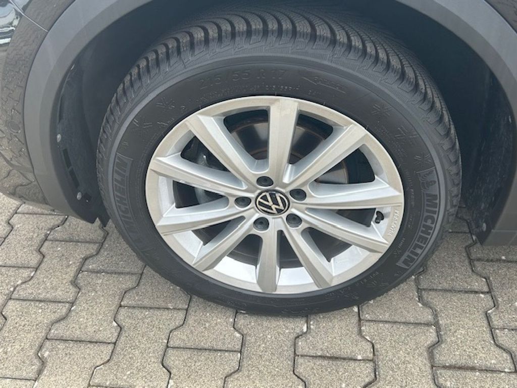 Volkswagen T-Roc 2024