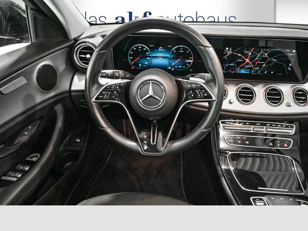 Mercedes-Benz E 220 2023