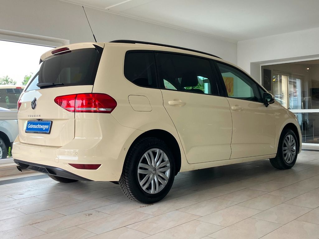 Volkswagen Touran 2025