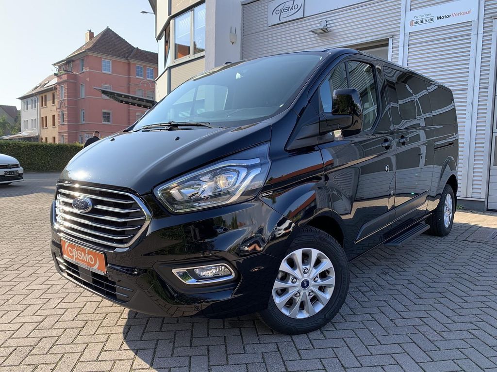 Ford Tourneo Custom 2023