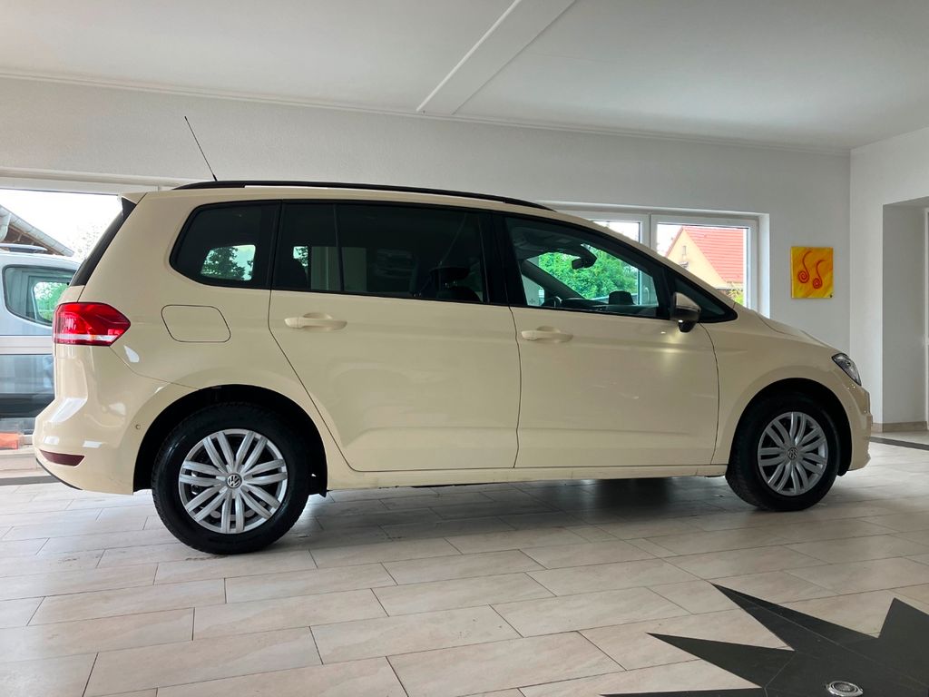 Volkswagen Touran 2025