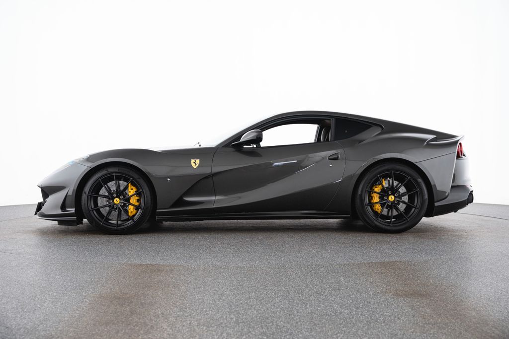 Ferrari 812 2019