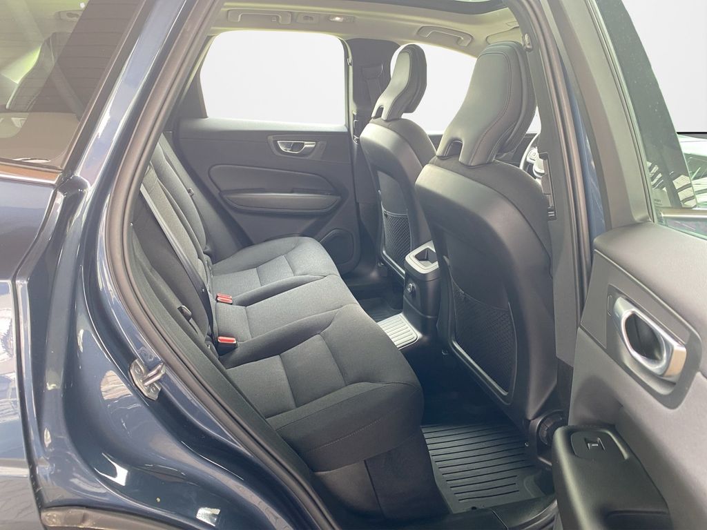 Volvo XC60 2022