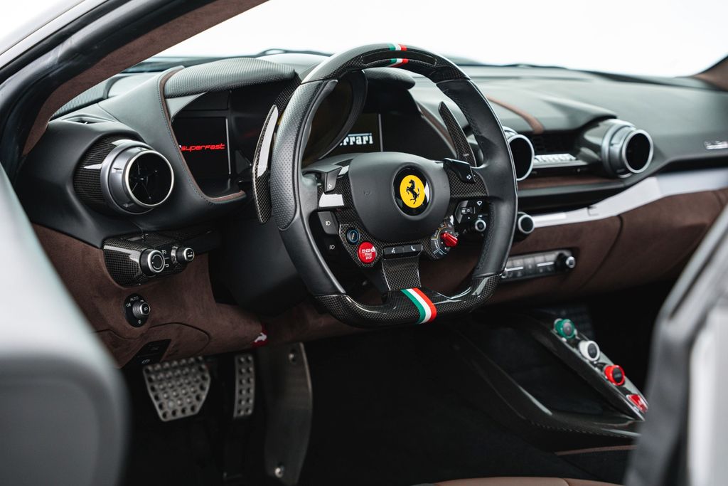 Ferrari 812 2019