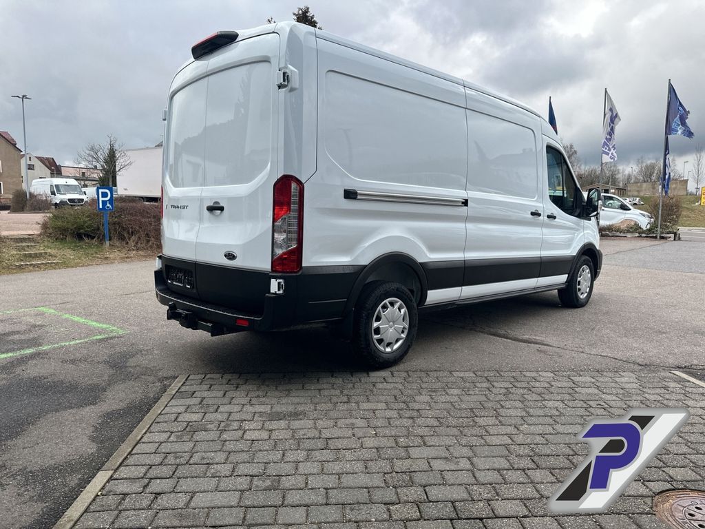 Ford Transit 2025