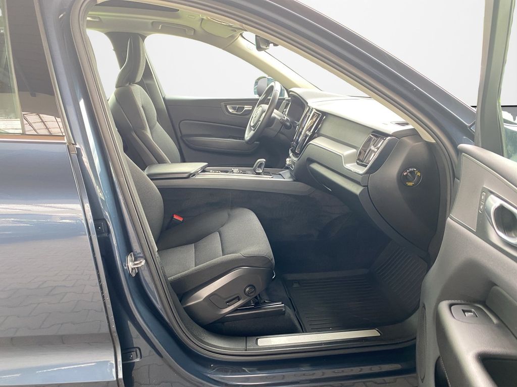 Volvo XC60 2022