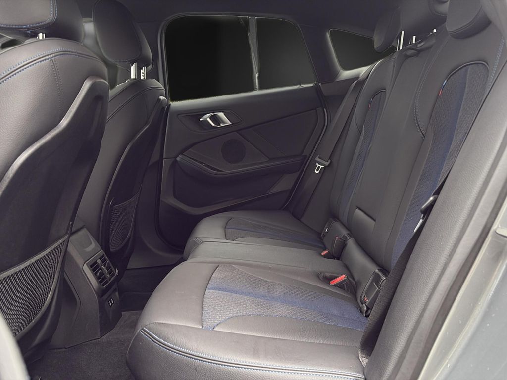 BMW 218 Gran Coupé 2024