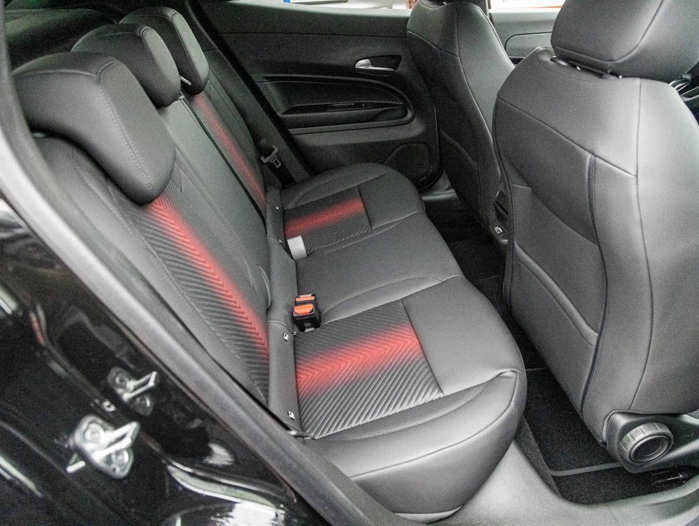 Alfa Romeo Junior 2025