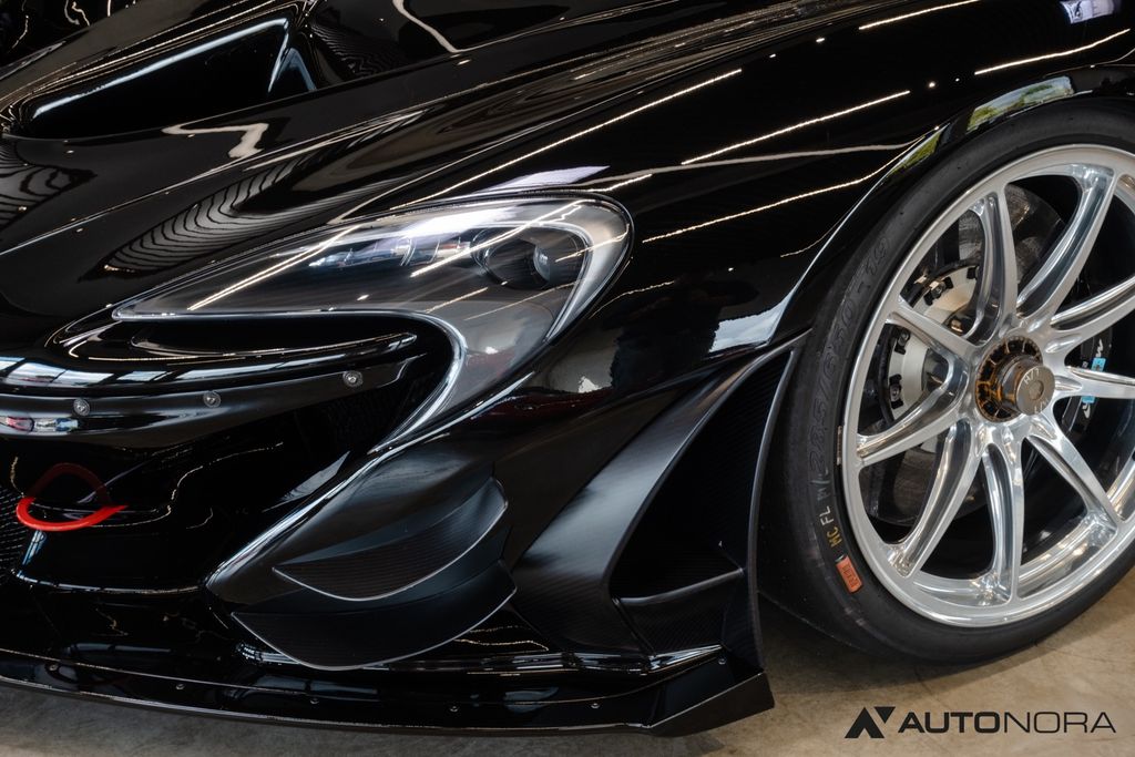 McLaren P1 2016