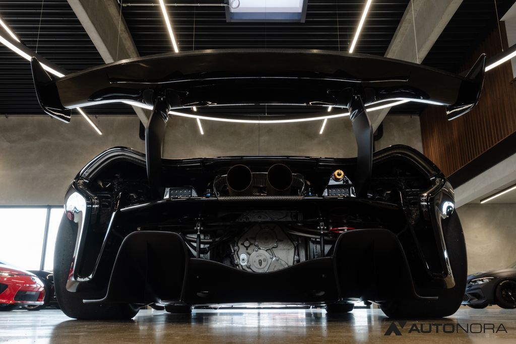 McLaren P1 2016
