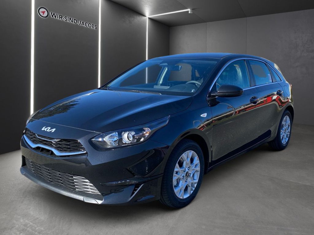 Kia cee'd / Ceed 2025