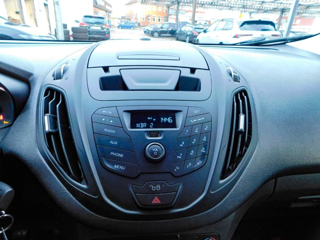 Ford Transit Courier 2023