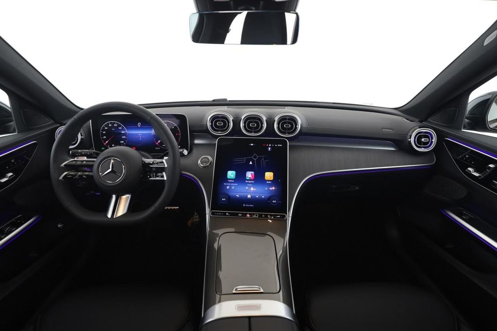 Mercedes-Benz C 220 2025