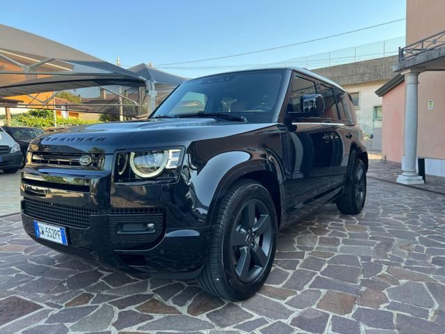 Land Rover Defender 2024