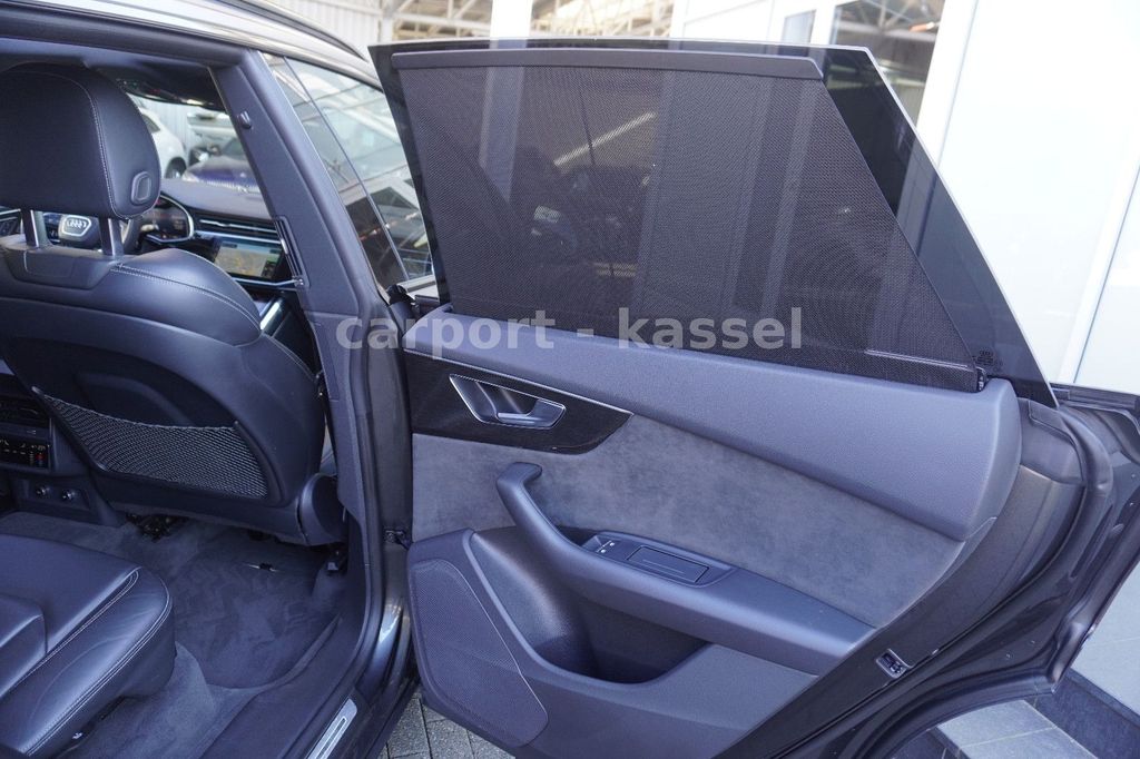Audi SQ8 2020