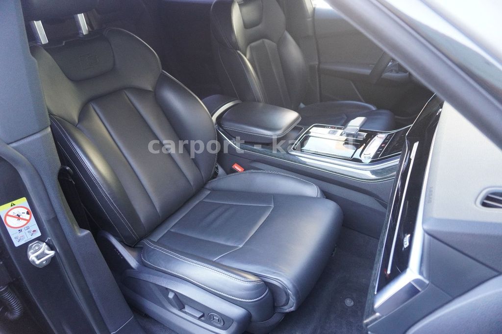 Audi SQ8 2020