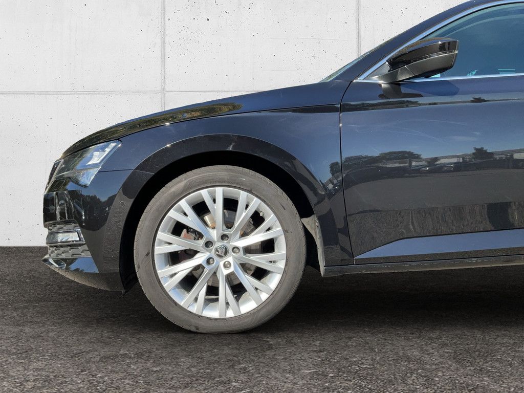 Skoda Superb 2022