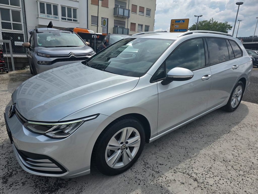 Volkswagen Golf 2021