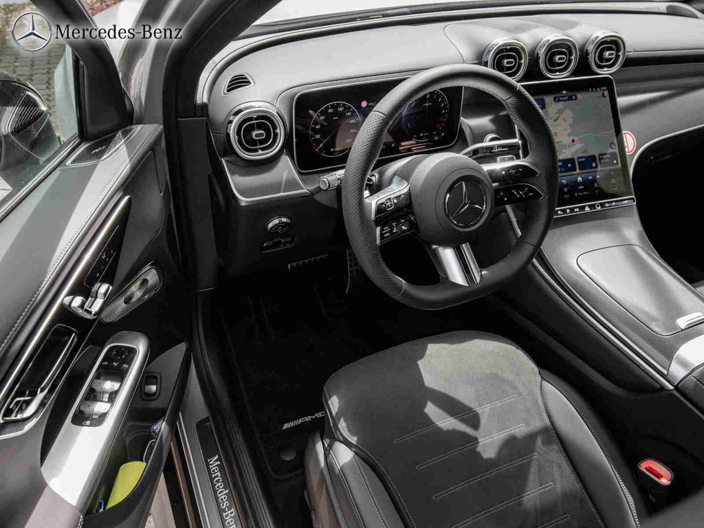 Mercedes-Benz GLC 300 2025