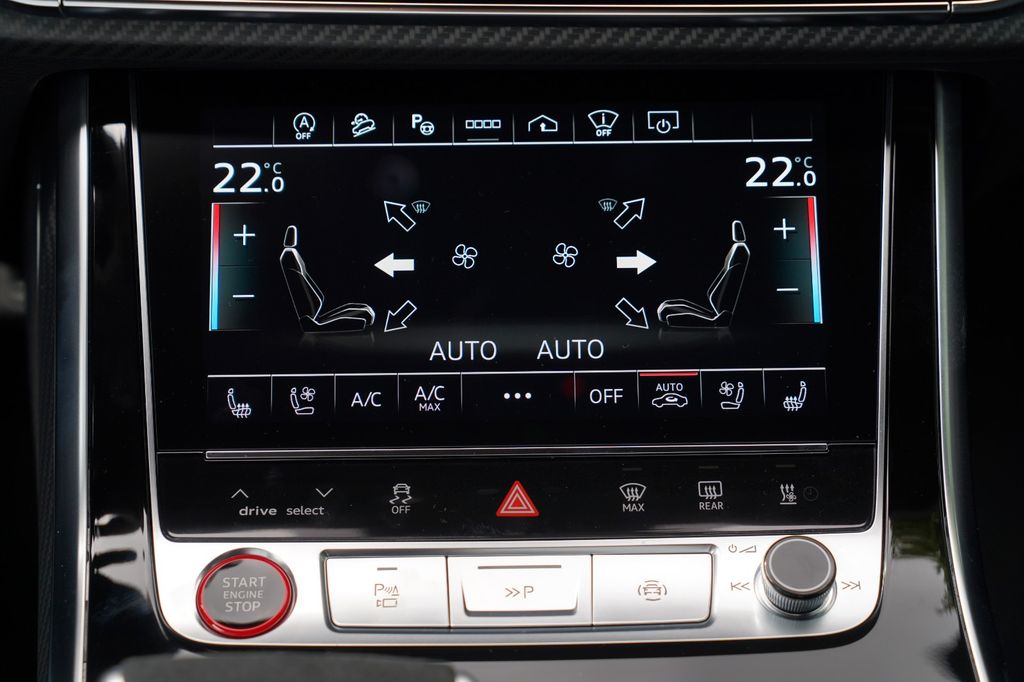 Audi RSQ8 2025