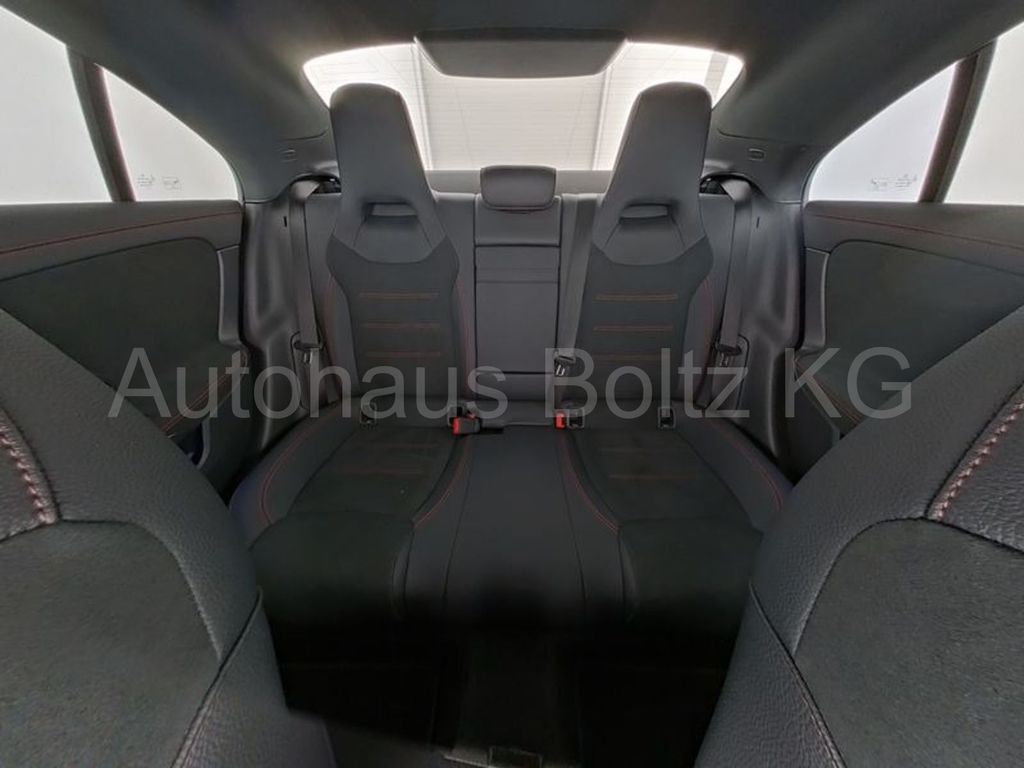 Mercedes-Benz CLA 200 2024