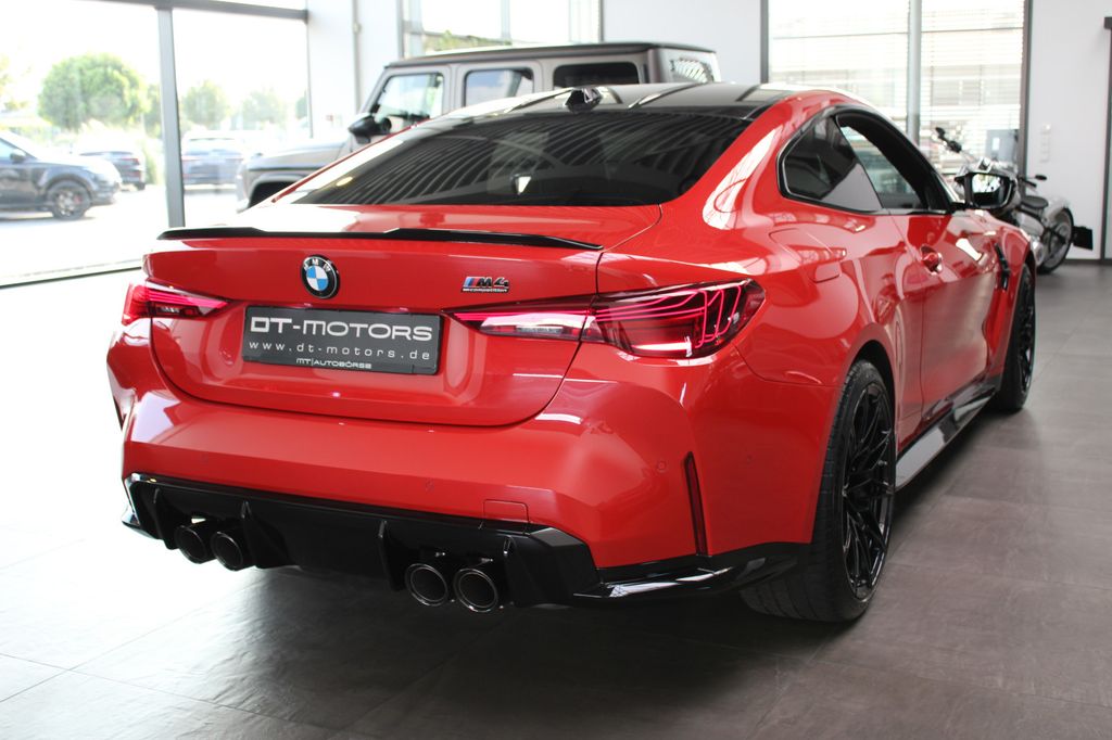 BMW M4 2024
