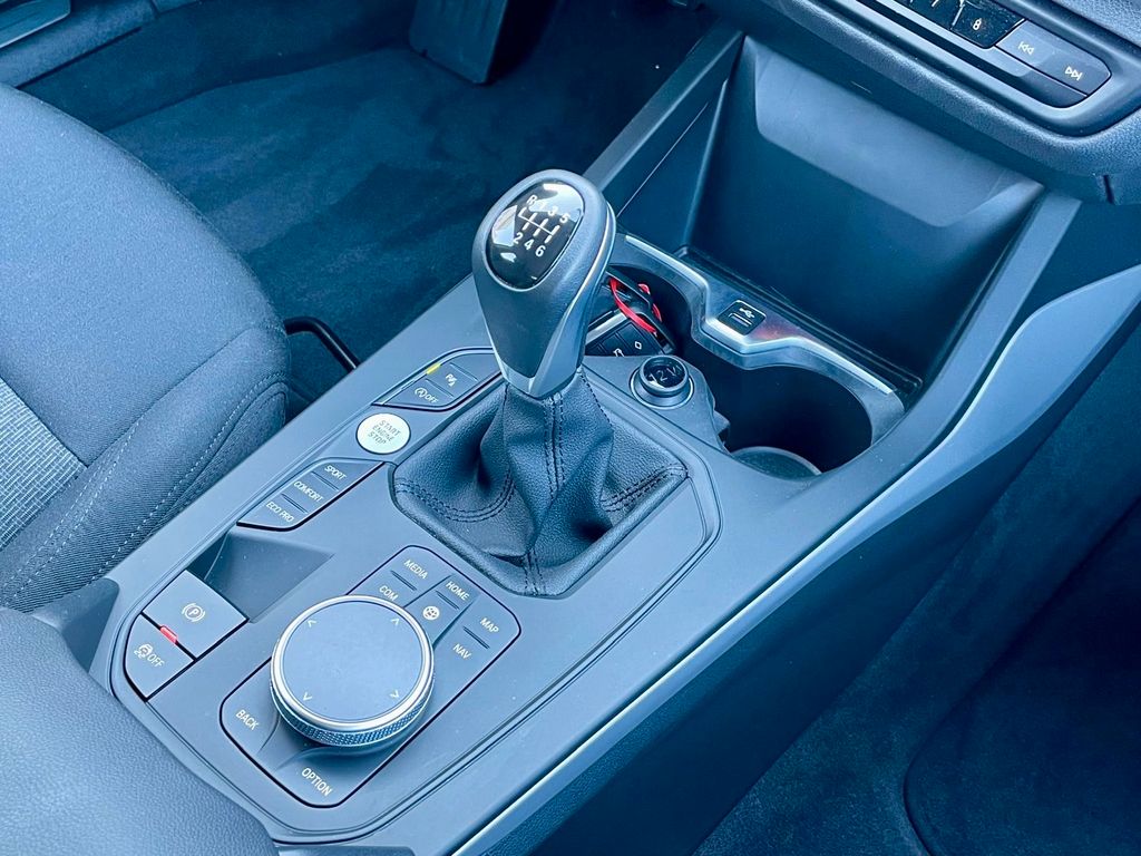 BMW 116 2024
