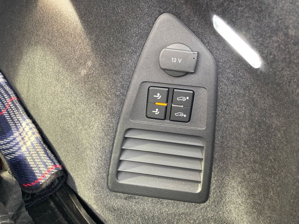 Volkswagen Touareg 2025
