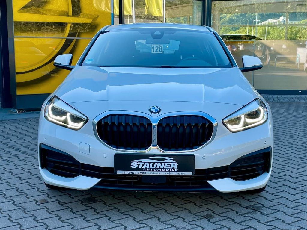 BMW 116 2024