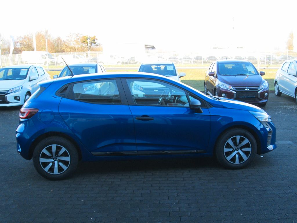 Mitsubishi Colt 2025