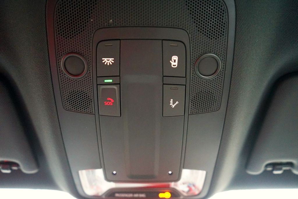 Audi SQ2 2022