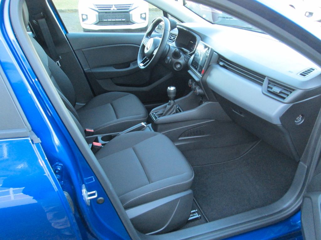 Mitsubishi Colt 2025