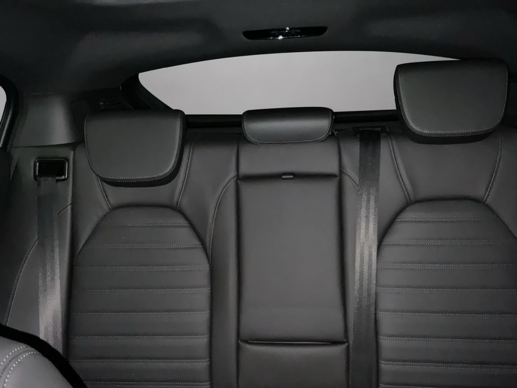 Alfa Romeo Stelvio 2025