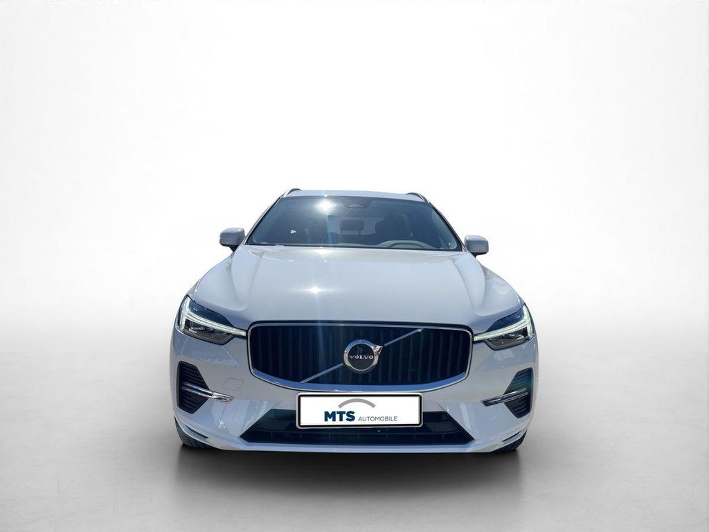 Volvo XC60 2022