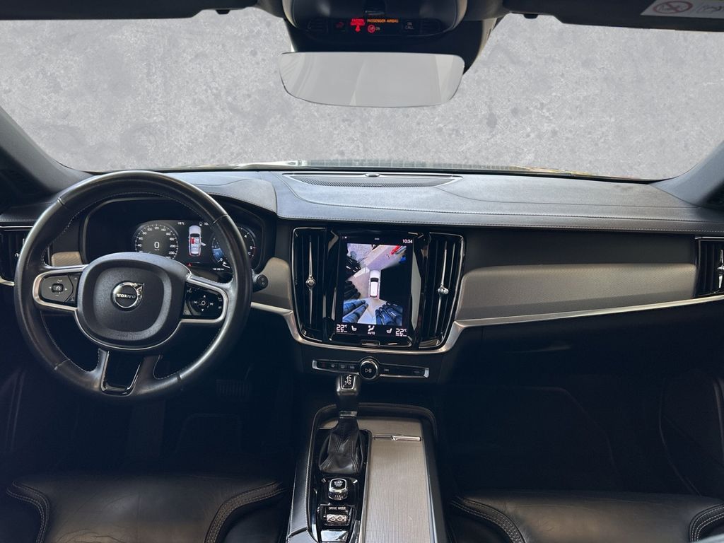 Volvo V90 2020