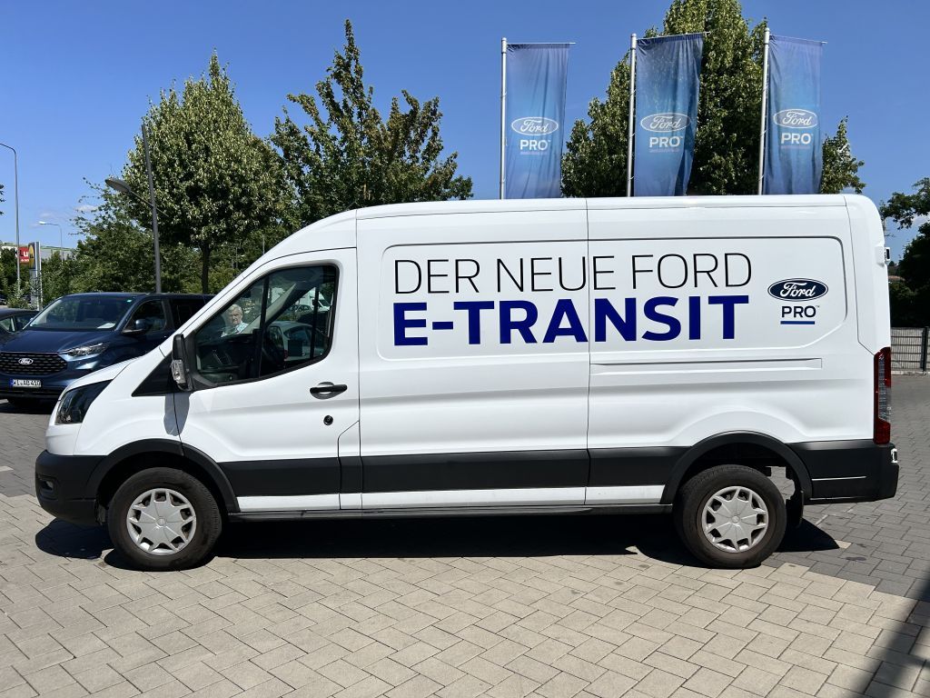 Ford Transit 2023
