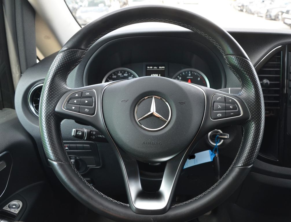 Mercedes-Benz Vito 2021