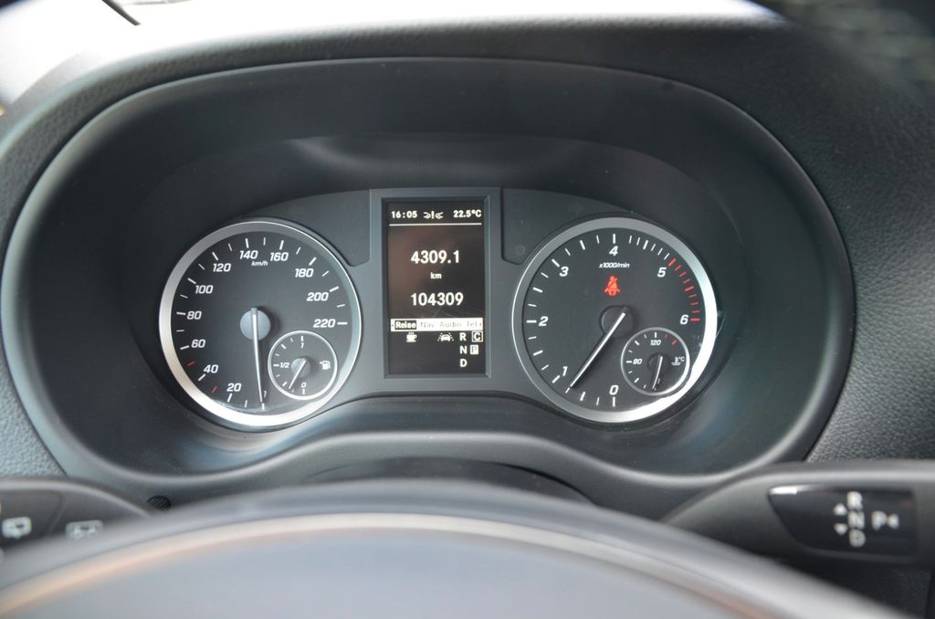 Mercedes-Benz Vito 2021