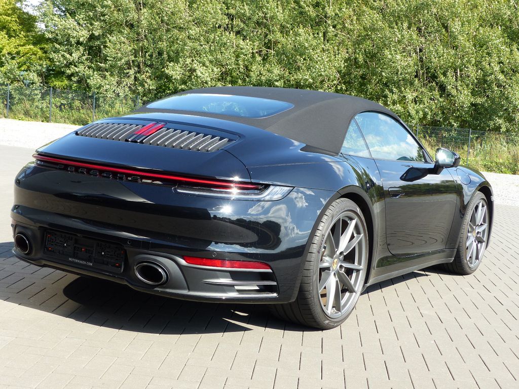 Porsche 992 2021