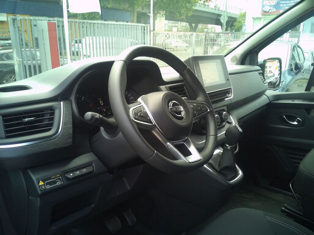 Nissan Primastar 2025