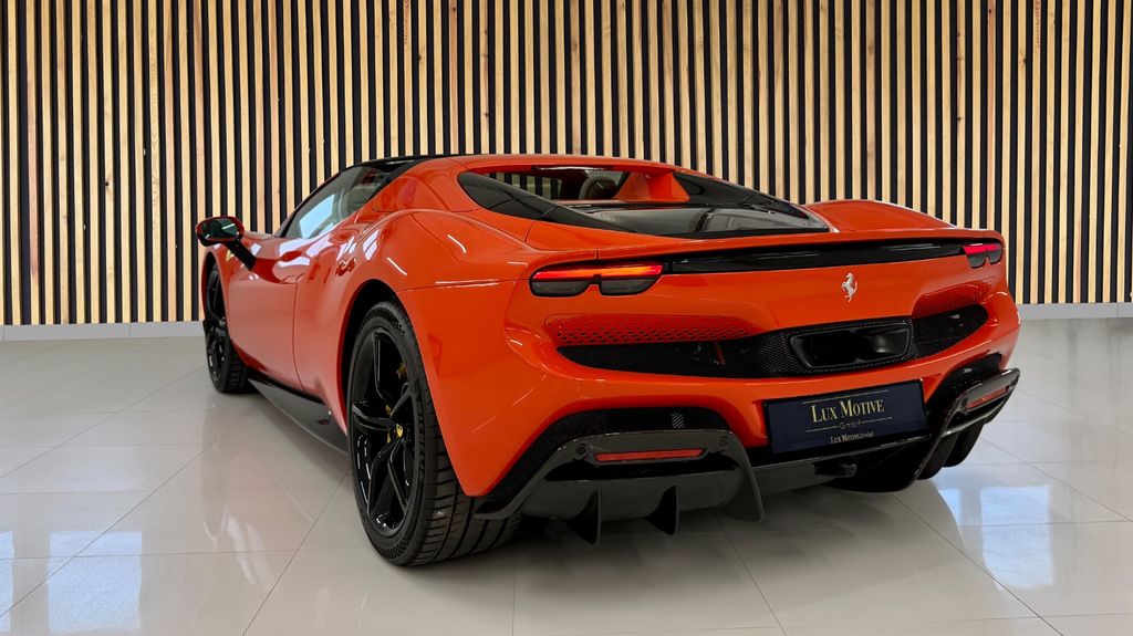 Ferrari 296 GTS 2025