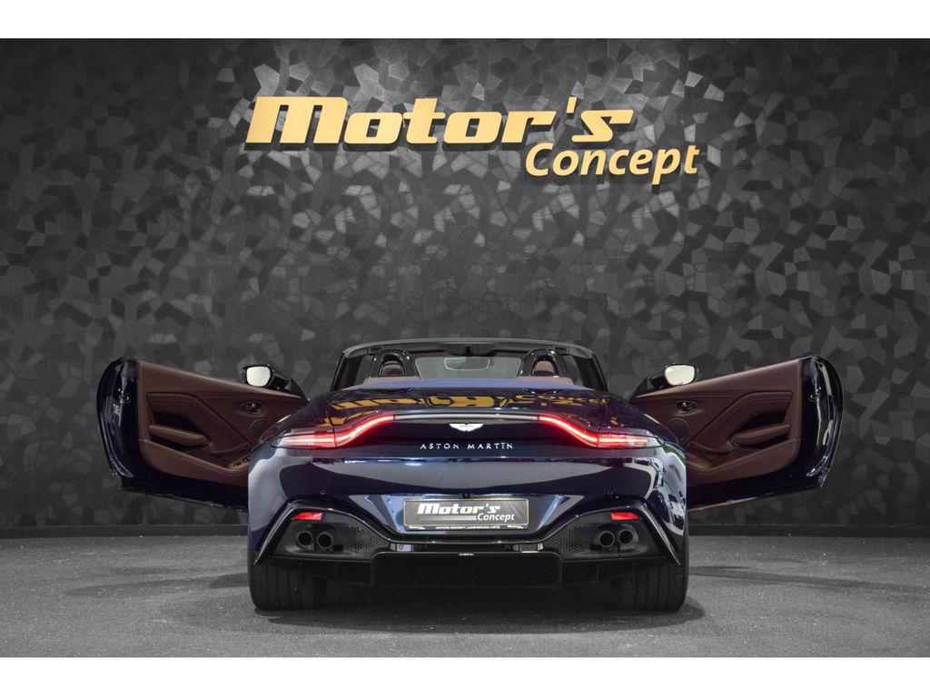 Aston Martin V8 Vantage 2022