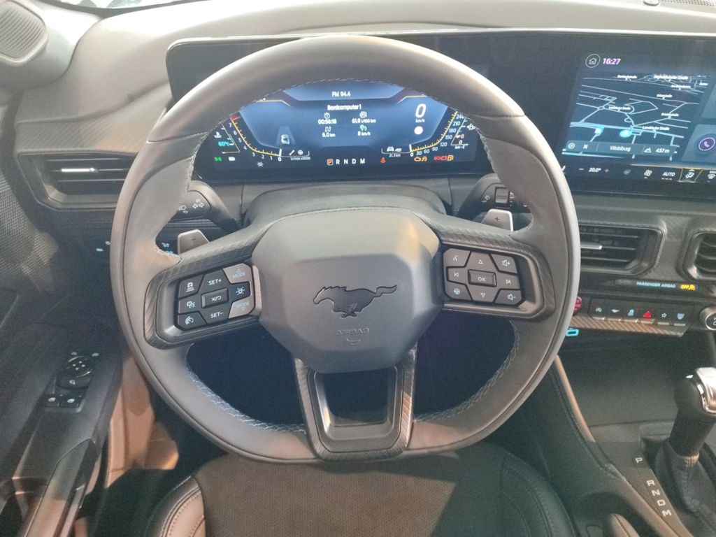 Ford Mustang 2025