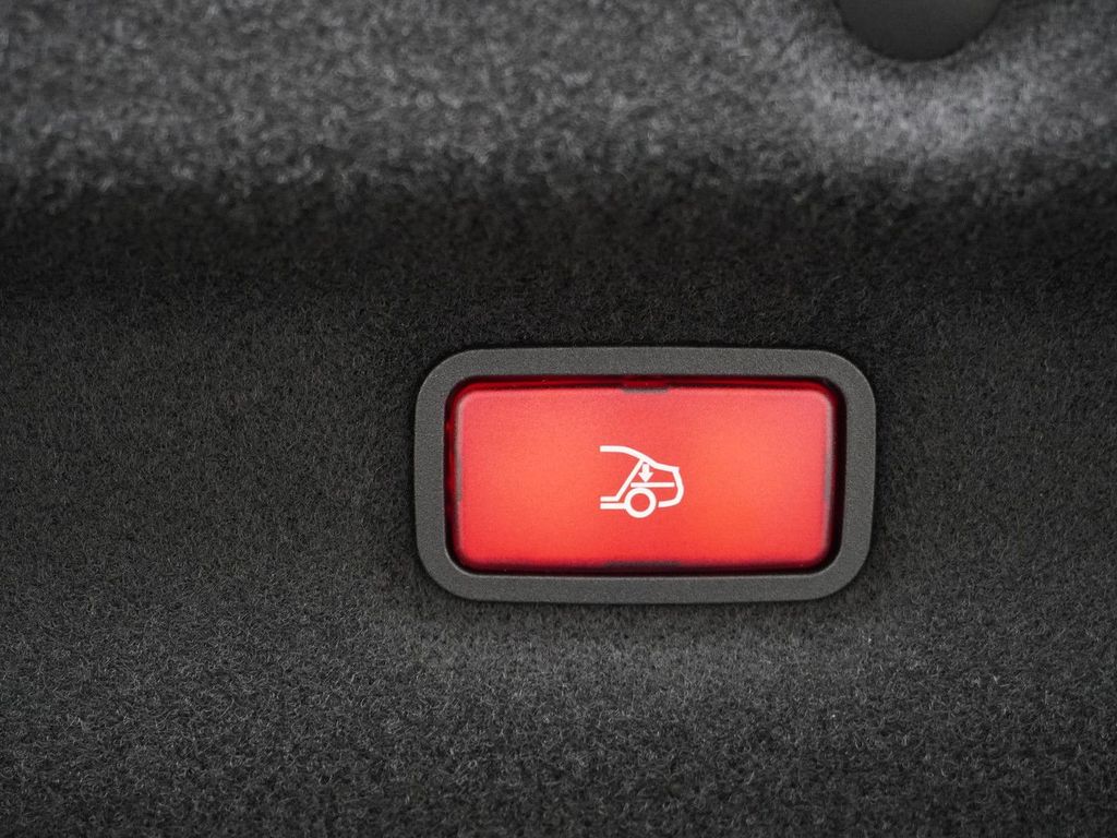 Mercedes-Benz SL 63 AMG 2024